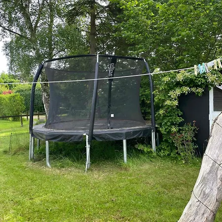 Charming In - Close To Stege