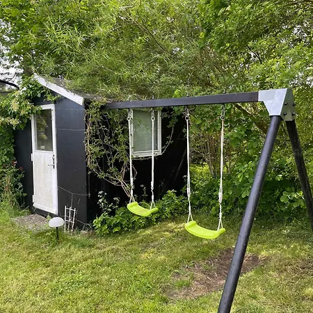 Charming In - Close To