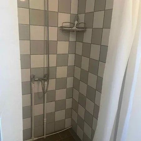 Charming In - Close To