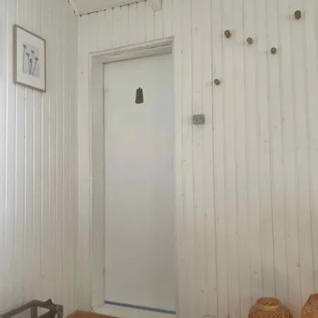 Charming In - Close To * Stege
